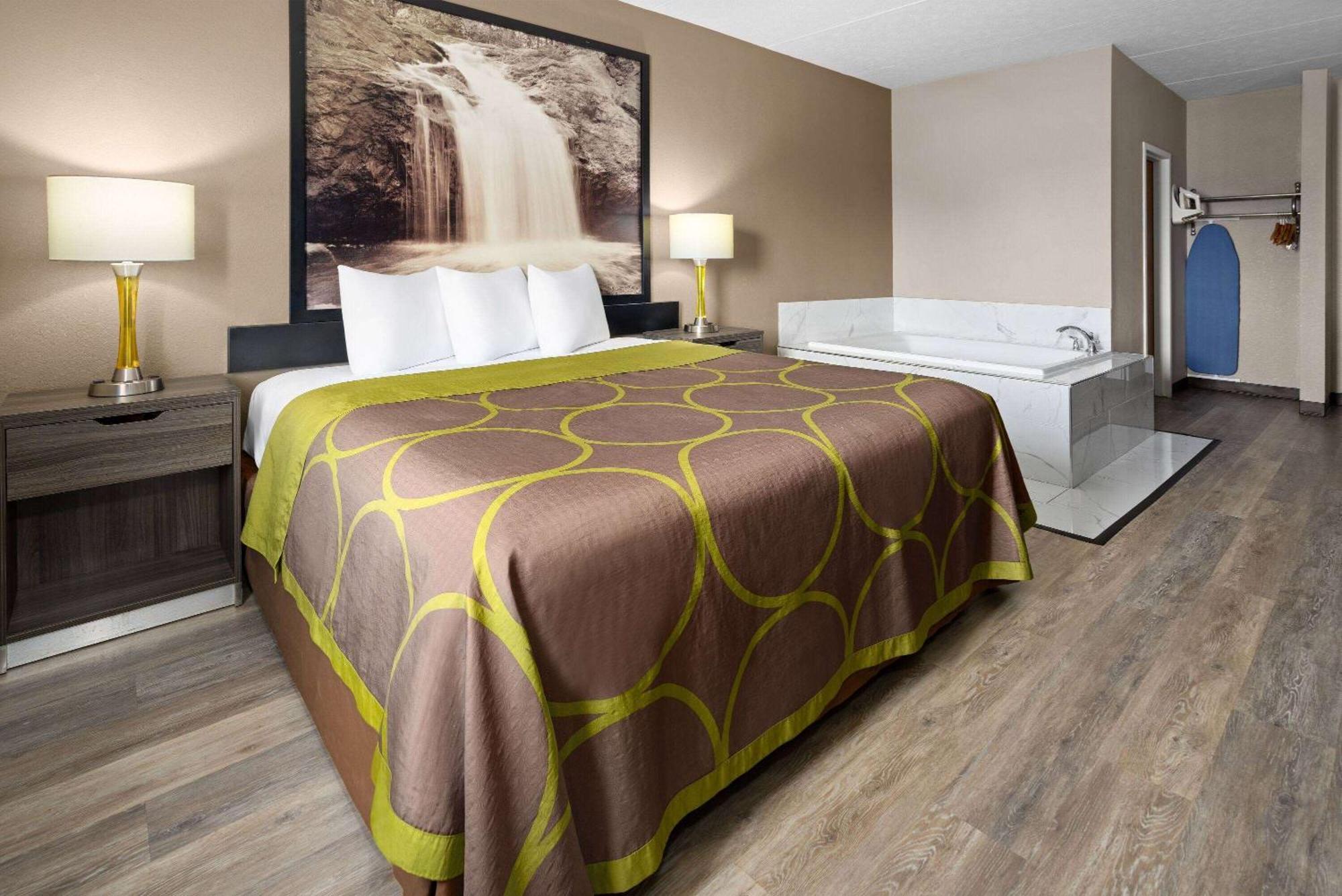 Super 8 By Wyndham Henrietta/Rochester Area Экстерьер фото