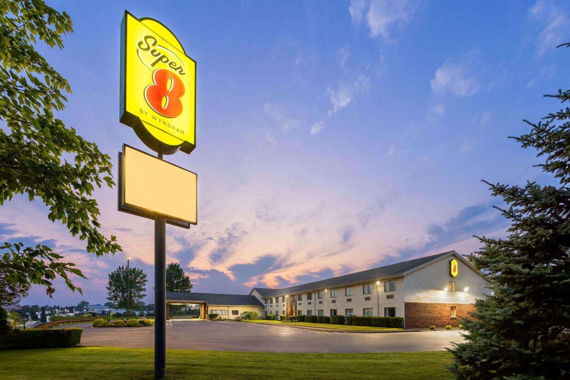 Super 8 By Wyndham Henrietta/Rochester Area Экстерьер фото